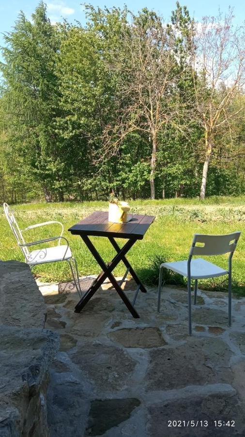 Cascina Boschetto Acomodação com café da manhã Saliceto Exterior foto
