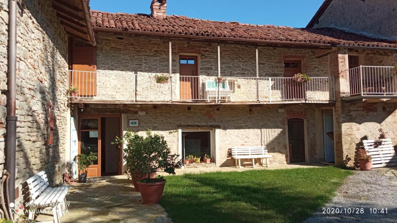 Cascina Boschetto Acomodação com café da manhã Saliceto Exterior foto