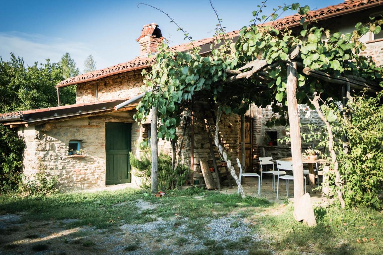 Cascina Boschetto Acomodação com café da manhã Saliceto Exterior foto